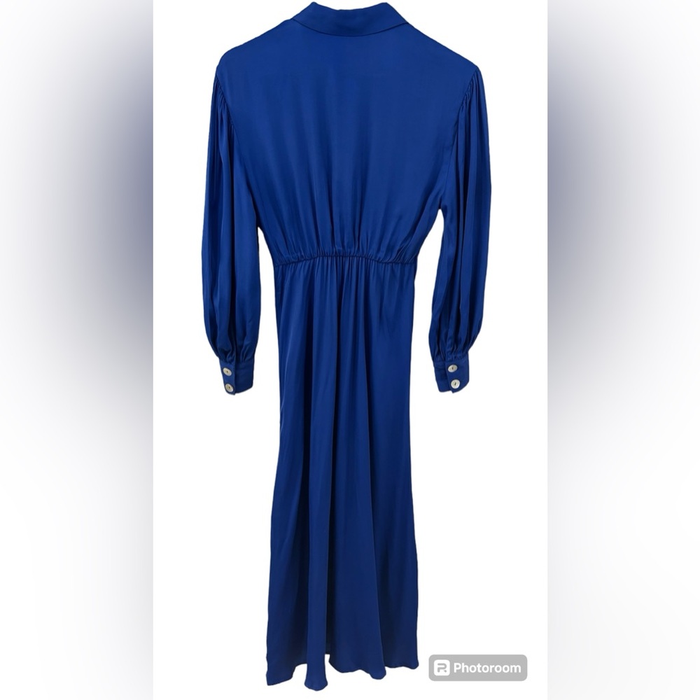 Farm Rio Long Sleeve Beaded Waist Belt Shirtdress
Blue XXS - Picture 3 of 7
